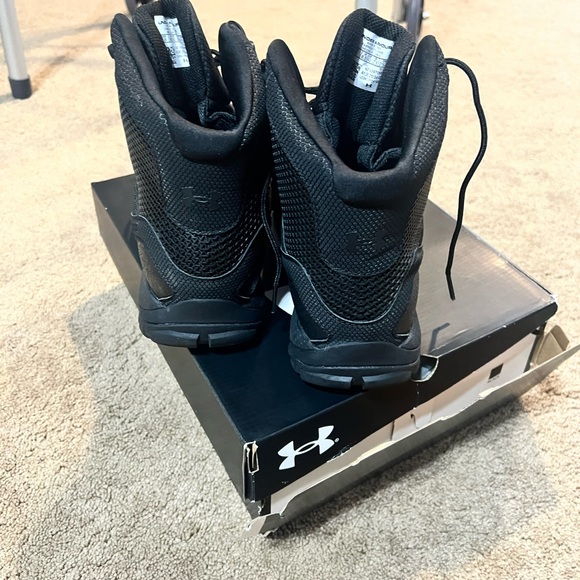 underarmour valsetz boots - Picture 5 of 6